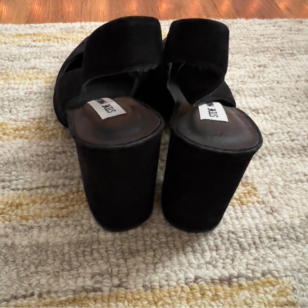 Steve Madden - Picture 5 of 7